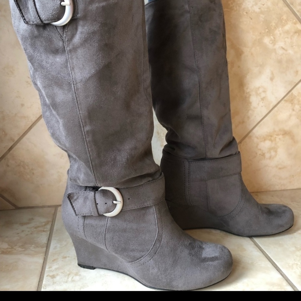 Stylish fall/winter womens boots